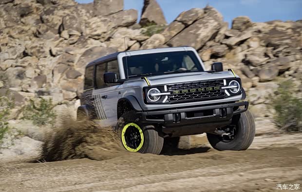 动力/越野配置升级 售价比荒地版便宜 福特烈马Bronco RTR官图